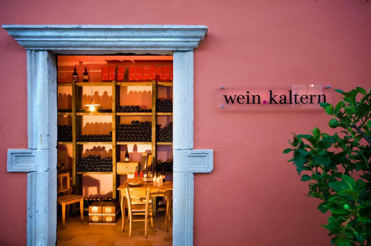 Hotel Weingut Klosterhof Caldaro Exterior photo